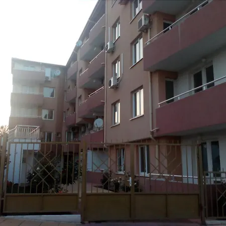 Shterevi Apartment